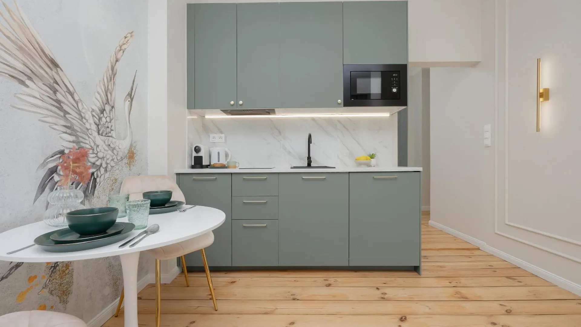 Elegant Apartments Grojecka In Warsaw By Renters