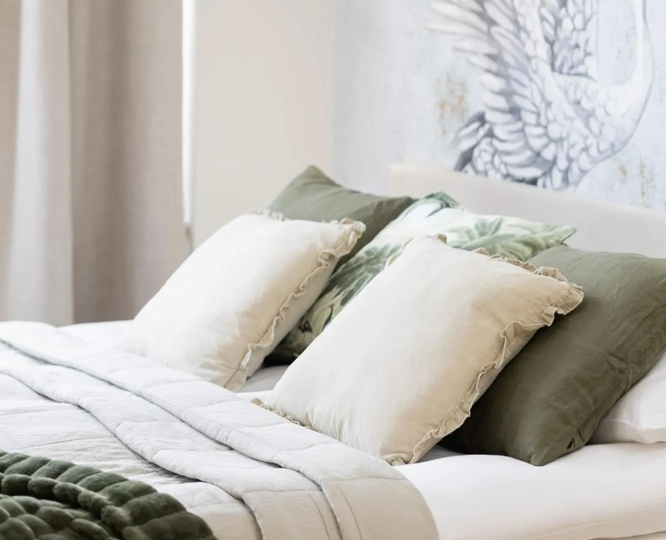Elegant Apartments Grojecka In Warsaw By Renters