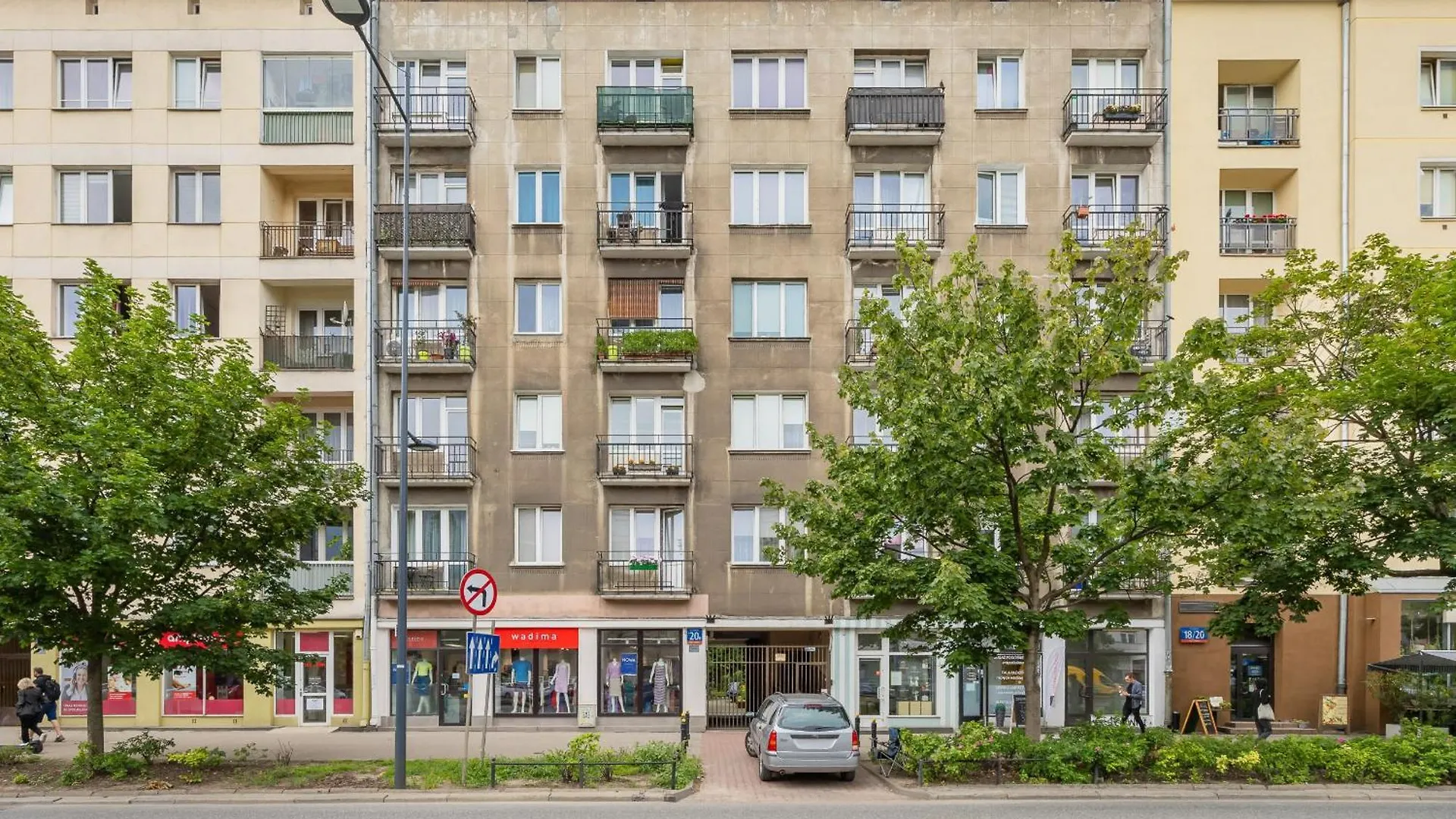 Elegant Apartments Grojecka In Warsaw By Renters