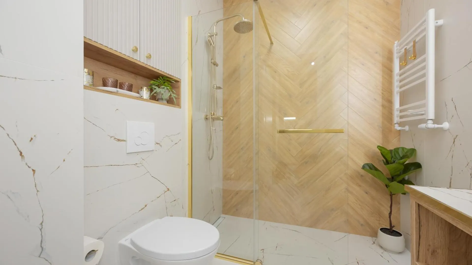 Elegant Apartments Grojecka In Warsaw By Renters 0*,  Poland